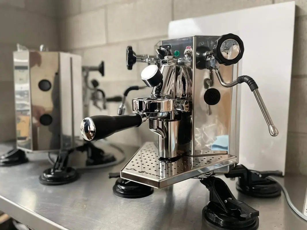 La Goretti Oktavia Semi Professional