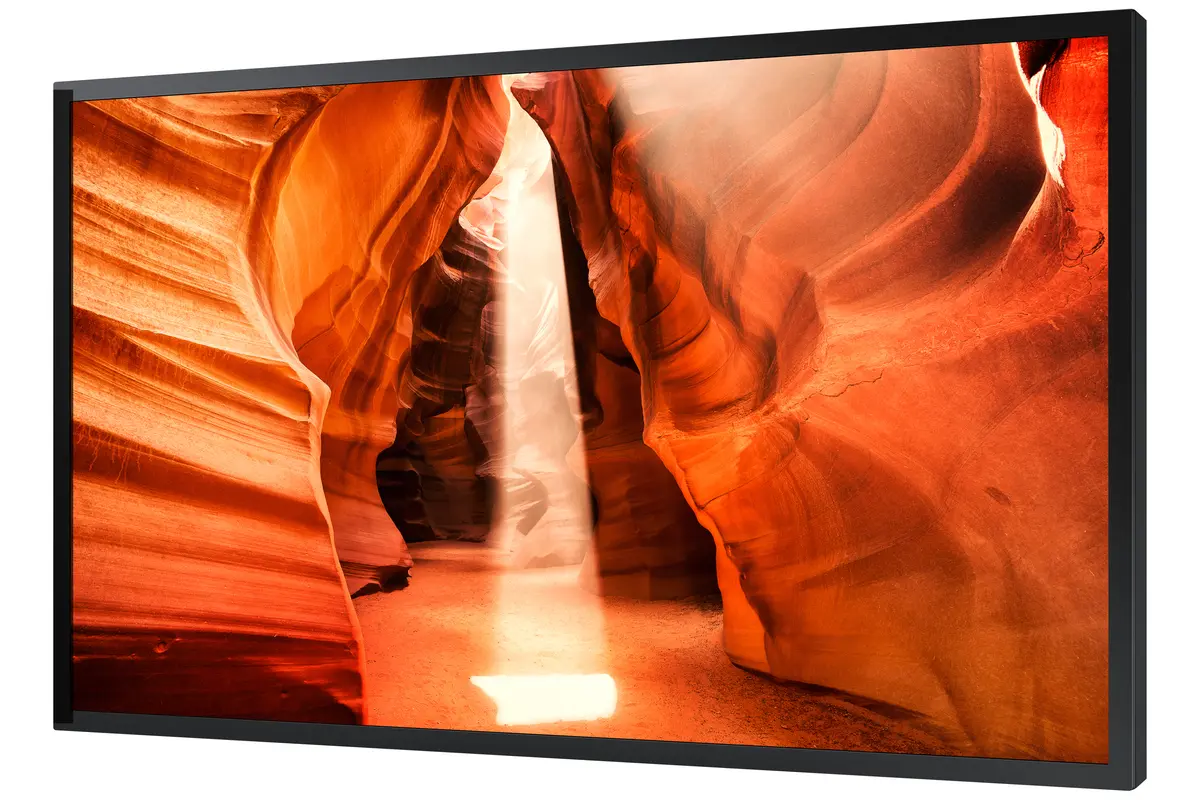 OM55N-S Serie 55i window display